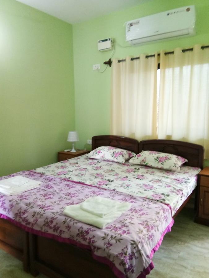 Shirley'S Guest House Majorda Buitenkant foto